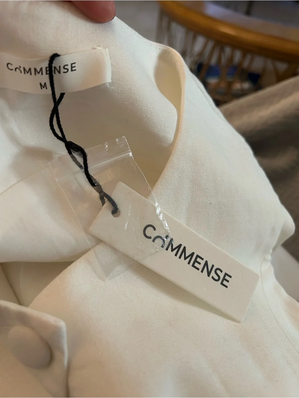 NWT - Commense Button Detail Sleeveless Vest - White - Size M (US 6) - Picture 6 of 11
